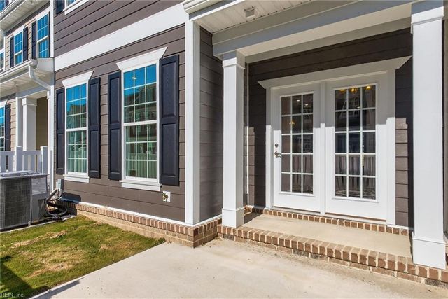 4922 Apricot WAY, Chesapeake, VA 23321