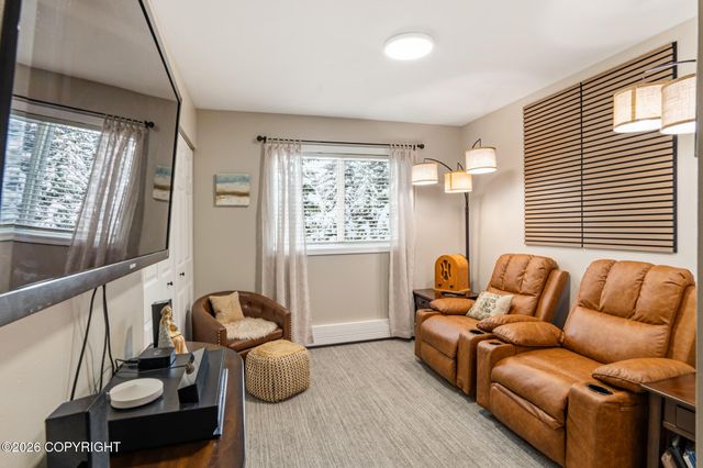 10622 Horizon Drive, Juneau, AK 99801