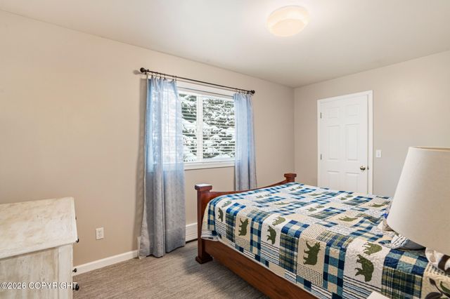 10622 Horizon Drive, Juneau, AK 99801