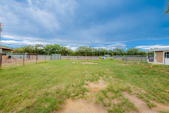 4843 Highway 314 SW, Los Lunas, NM 87031