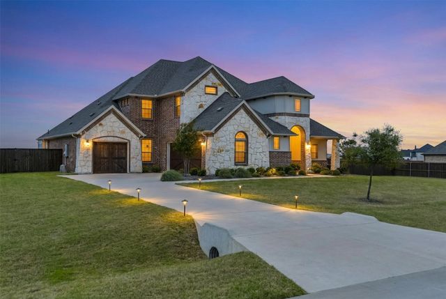 640 Lakota Parkway, Waxahachie, TX 75165