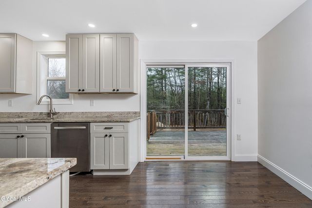 547 Middle Grove Road, Greenfield, NY 12850