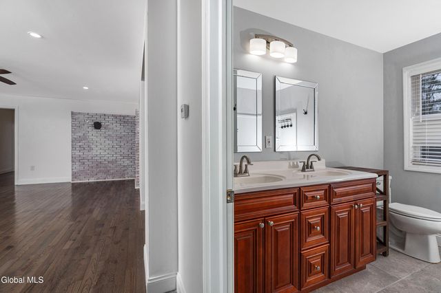 547 Middle Grove Road, Greenfield, NY 12850