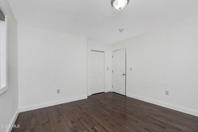 547 Middle Grove Road, Greenfield, NY 12850