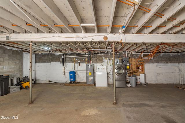 547 Middle Grove Road, Greenfield, NY 12850