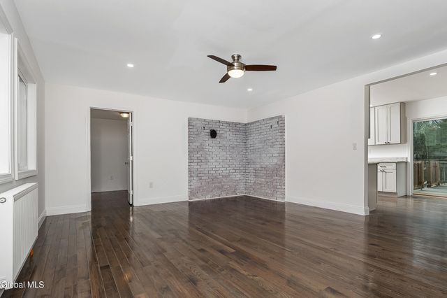 547 Middle Grove Road, Greenfield, NY 12850