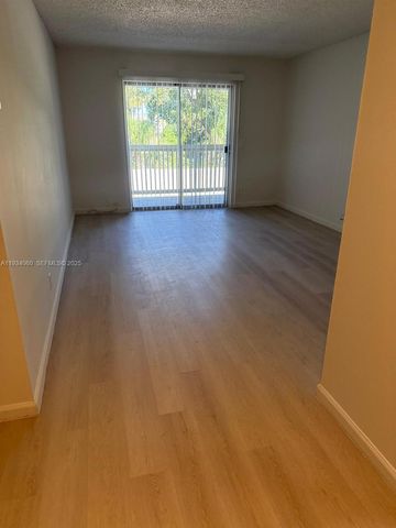 1500 N Congress Ave A4, West Palm Beach, FL 33401