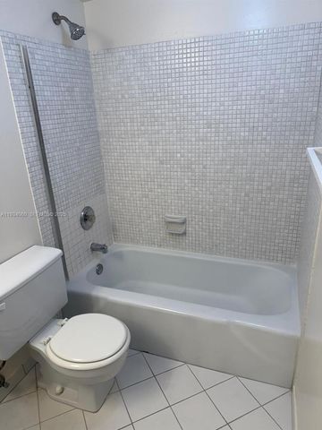 1500 N Congress Ave A4, West Palm Beach, FL 33401