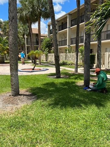 1500 N Congress Ave A4, West Palm Beach, FL 33401