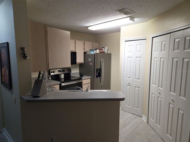 3705 SW 27TH STREET 422, Gainesville, FL 32608