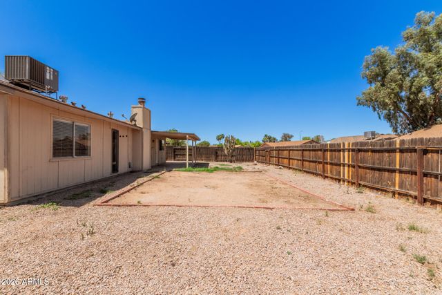 300 W EL ALBA Way, Chandler, AZ 85225