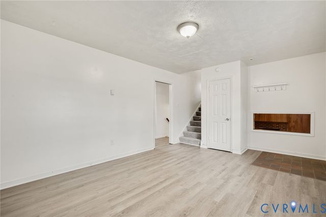 6624 Dalebrook Dr, Chesterfield, VA 23237