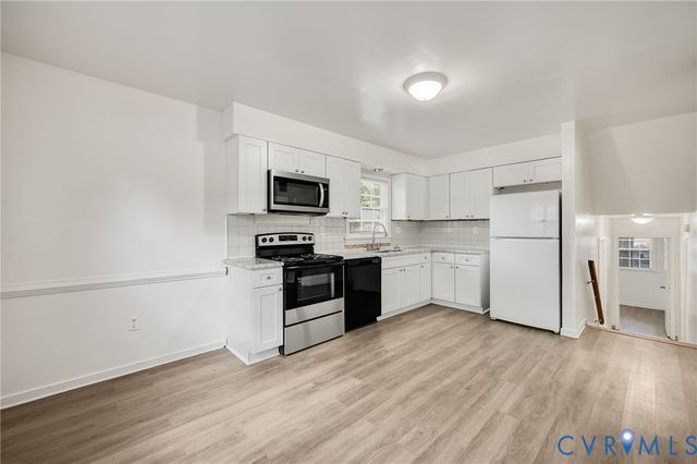 6624 Dalebrook Dr, Chesterfield, VA 23237