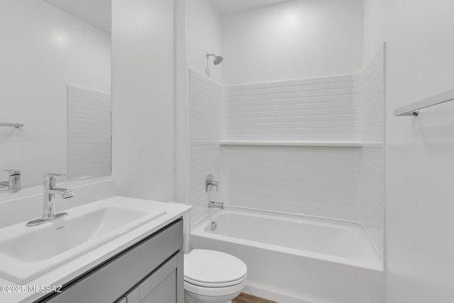 12208 E Morris Carson Drive, Vail, AZ 85641