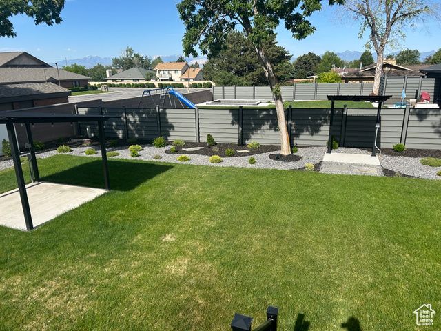 7726 S 3500 E, Cottonwood Heights, UT 84121