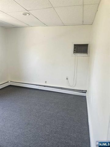 38 Ramapo Avenue, Pompton Lakes, NJ 07442