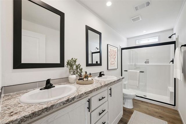 2205 Cooks Landing RD, Hayes, VA 23072