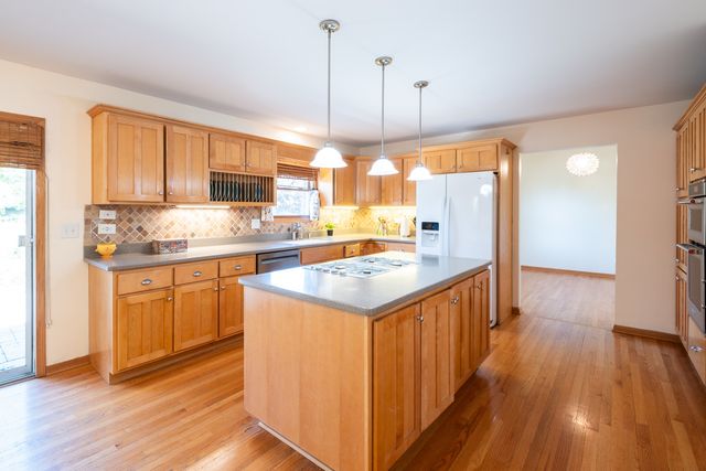1397 Lahard Road, New Lenox, IL 60451