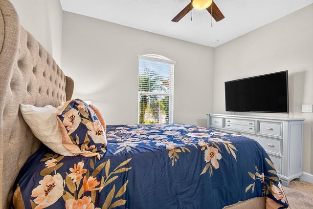 10924 WICKER PARK PLACE, Palmetto, FL 34221