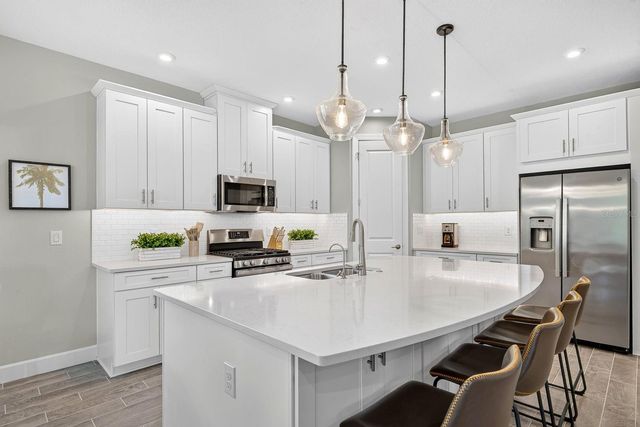 10924 WICKER PARK PLACE, Palmetto, FL 34221