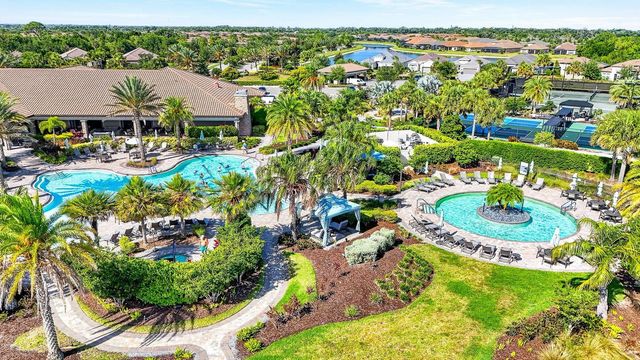 10924 WICKER PARK PLACE, Palmetto, FL 34221