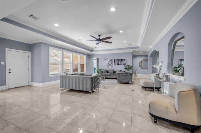 4818 Briscoe Street, Houston, TX 77033