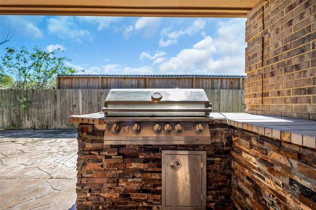 4818 Briscoe Street, Houston, TX 77033