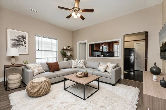 1011 E 15TH AVENUE, Tampa, FL 33605