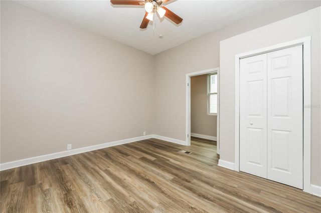 1011 E 15TH AVENUE, Tampa, FL 33605