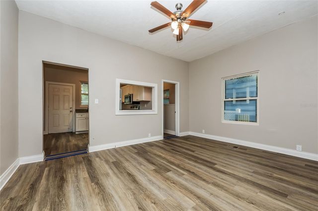 1011 E 15TH AVENUE, Tampa, FL 33605