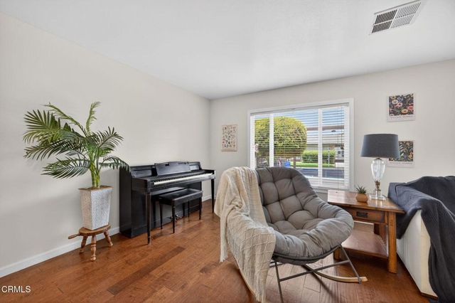 67 Blake Court 67, Ventura, CA 93003