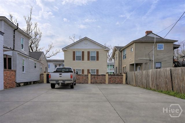 1020 E Bolton Street 2, Savannah, GA 31401