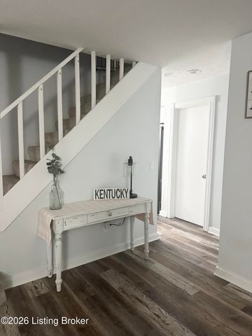 3310 Acacia Ave, Shepherdsville, KY 40165