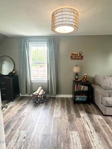 3310 Acacia Ave, Shepherdsville, KY 40165