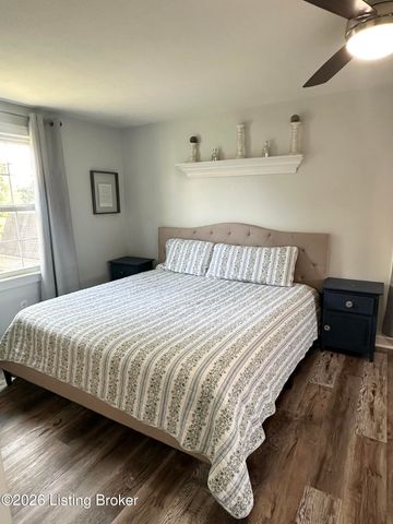 3310 Acacia Ave, Shepherdsville, KY 40165