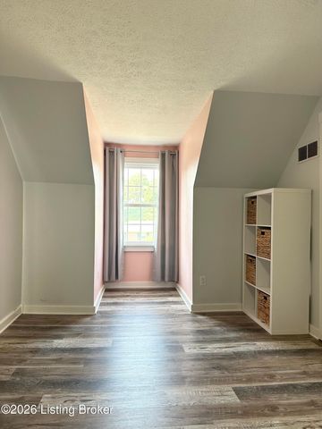 3310 Acacia Ave, Shepherdsville, KY 40165