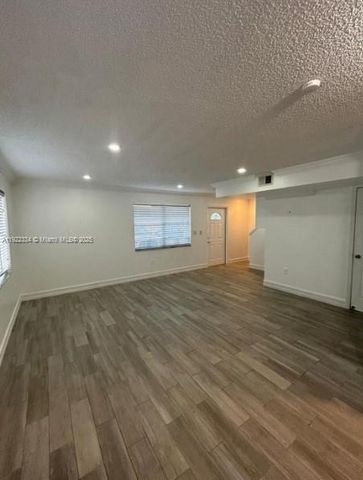 35 NE 12th Ave 35, Homestead, FL 33030