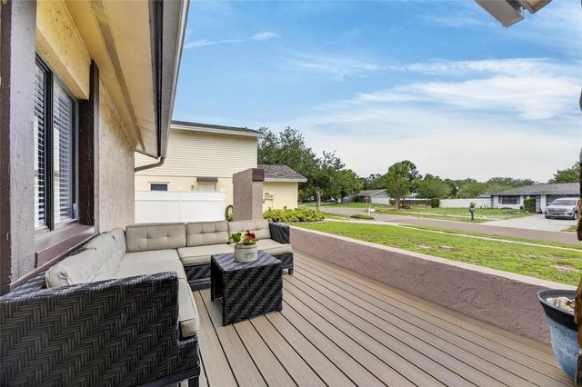 703 ISLETON DRIVE, Brandon, FL 33511