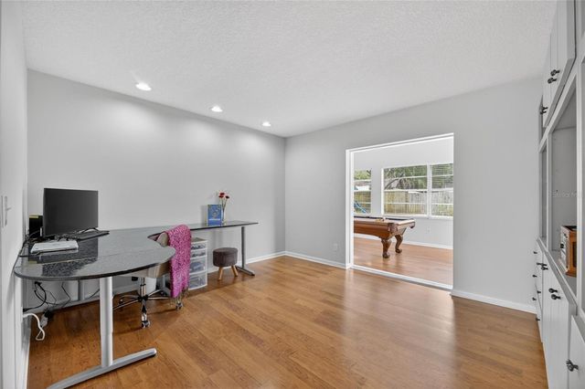 703 ISLETON DRIVE, Brandon, FL 33511