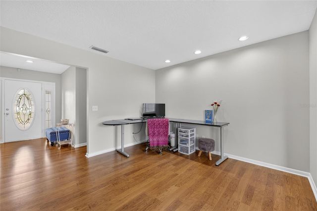 703 ISLETON DRIVE, Brandon, FL 33511
