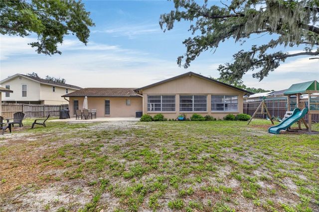 703 ISLETON DRIVE, Brandon, FL 33511