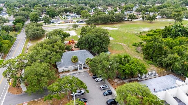 703 ISLETON DRIVE, Brandon, FL 33511