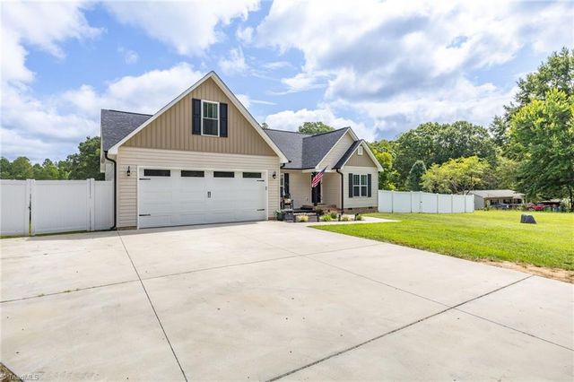 343 Gideon Grove Church Road, Stokesdale, NC 27357