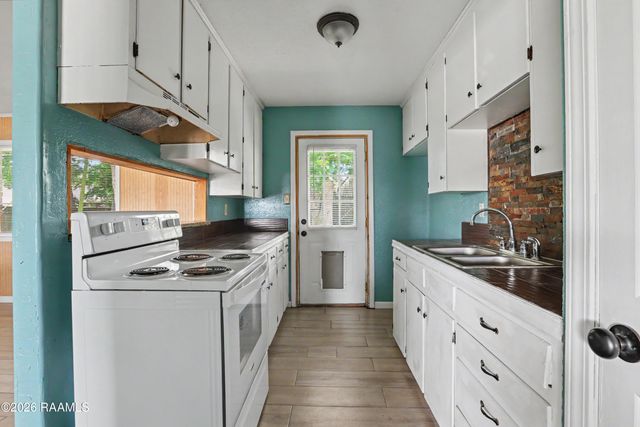 332 Guidry Road, Lafayette, LA 70503