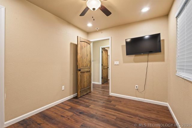 267 Long Beach, Cartwright, OK 74731