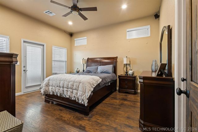 267 Long Beach, Cartwright, OK 74731