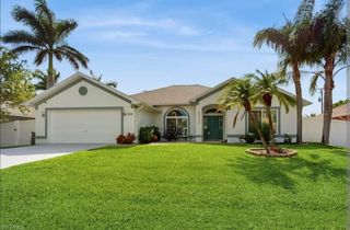 3729 Agualinda BLVD, Cape Coral, FL 33914