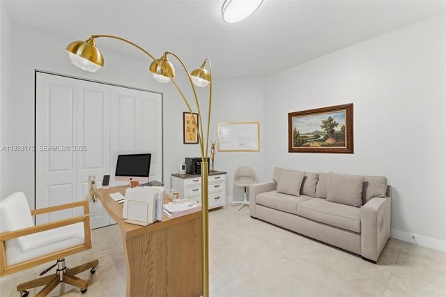 12070 SW 83rd Pl, Miami, FL 33156