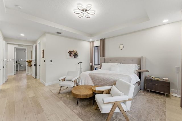 12070 SW 83rd Pl, Miami, FL 33156