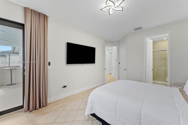 12070 SW 83rd Pl, Miami, FL 33156